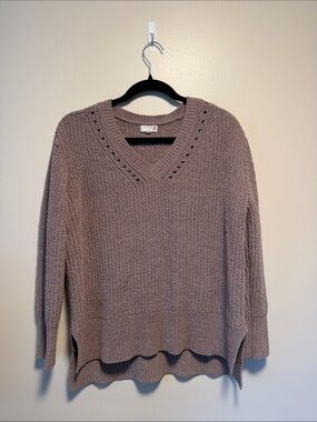 V‑Neck Knit Sweater